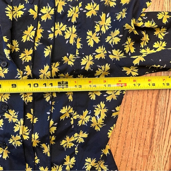 Derek Lam Collective Yellow Floral Pleated Flowy Dress Button Sz 36 US XS-SM - Picture 9 of 10